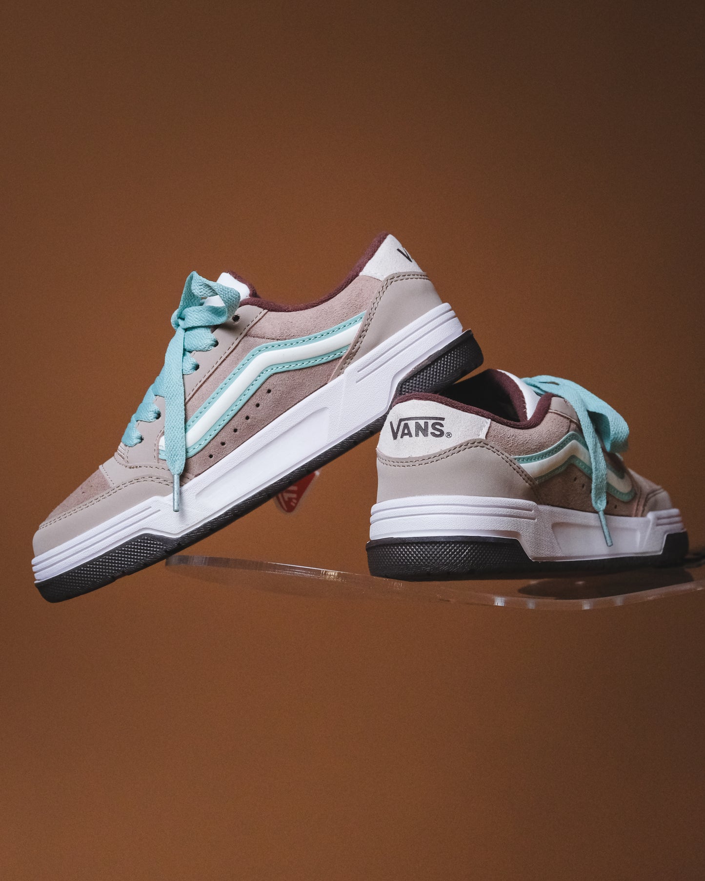Vans hylane