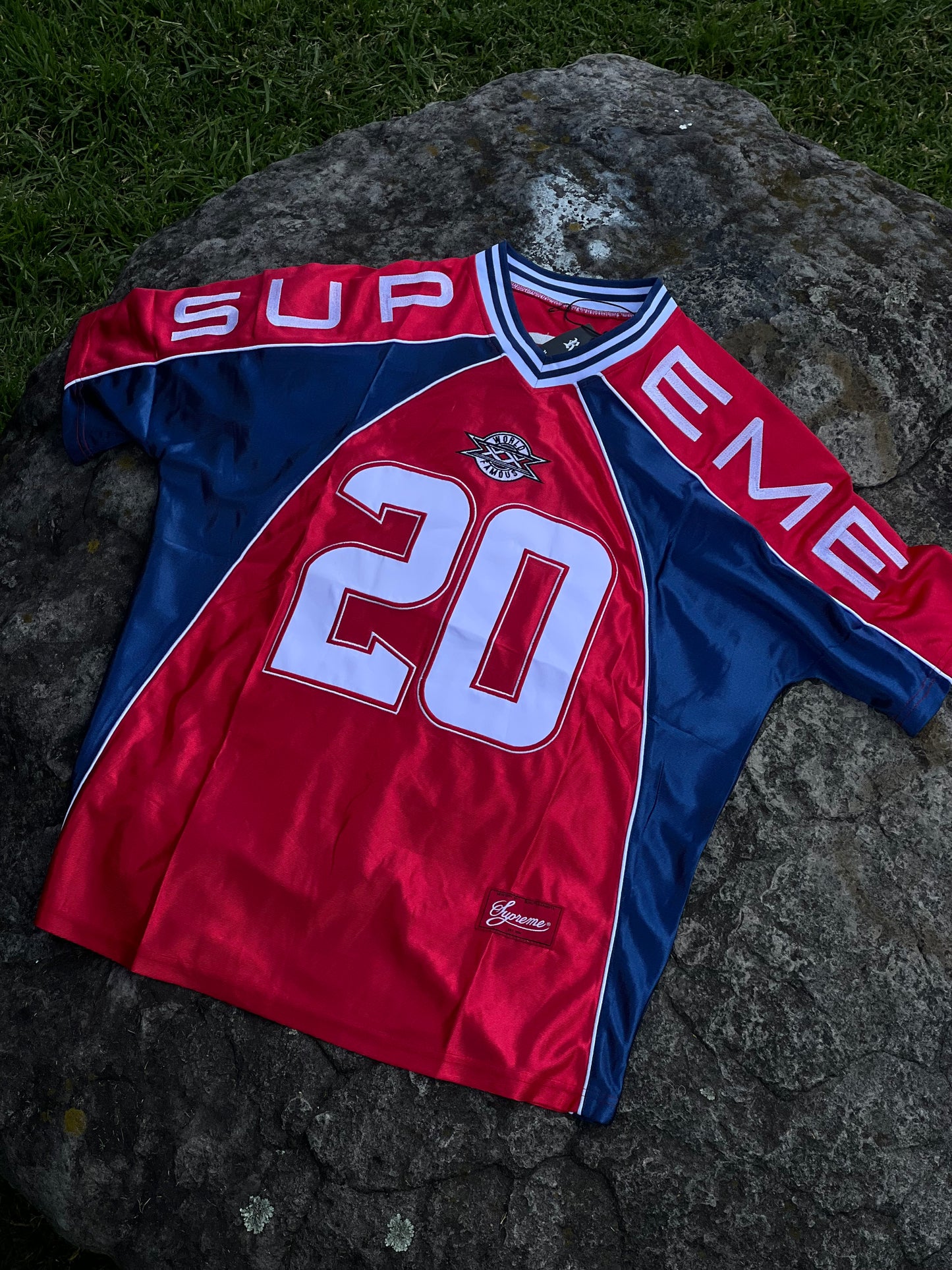 Camiseta fútbol americano supreme