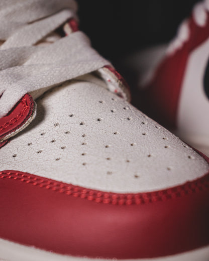 Air Jordan Retro 1 ''Lost and Found''