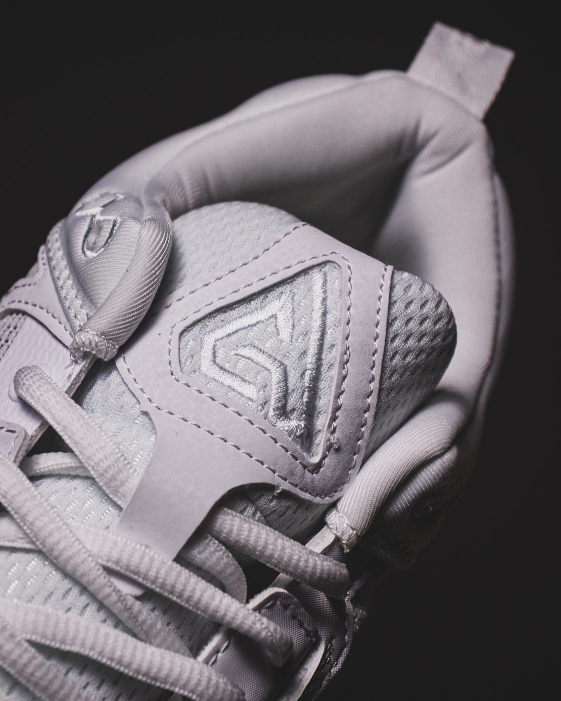 Nike Giannis Immortality 3