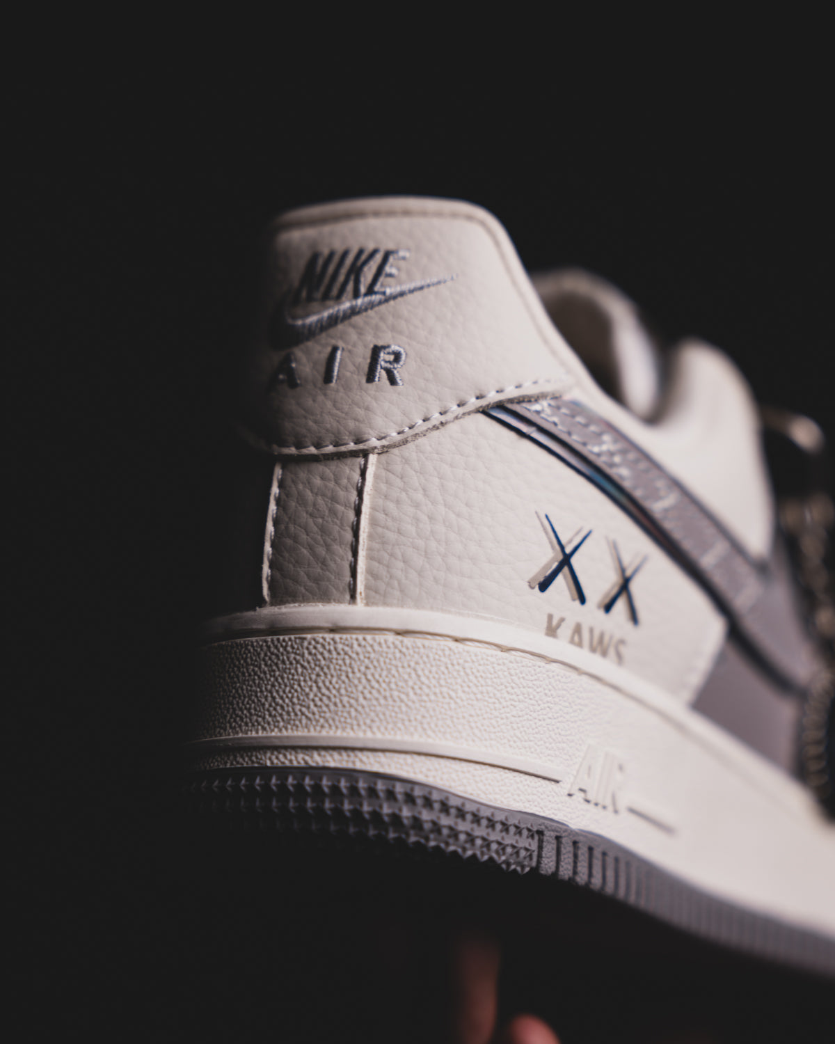 Nike Air Force 1 Kaws