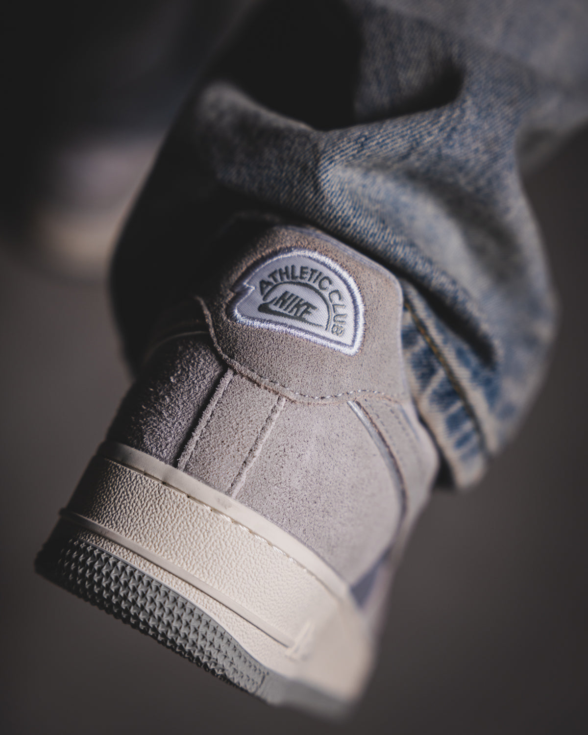 Nike Air Force One Light Smoke Grey