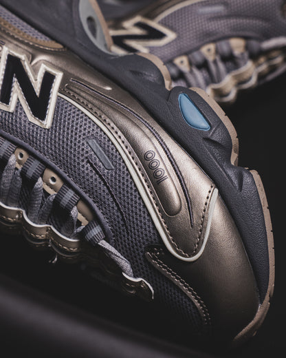 New Balance 1000 Y2K
