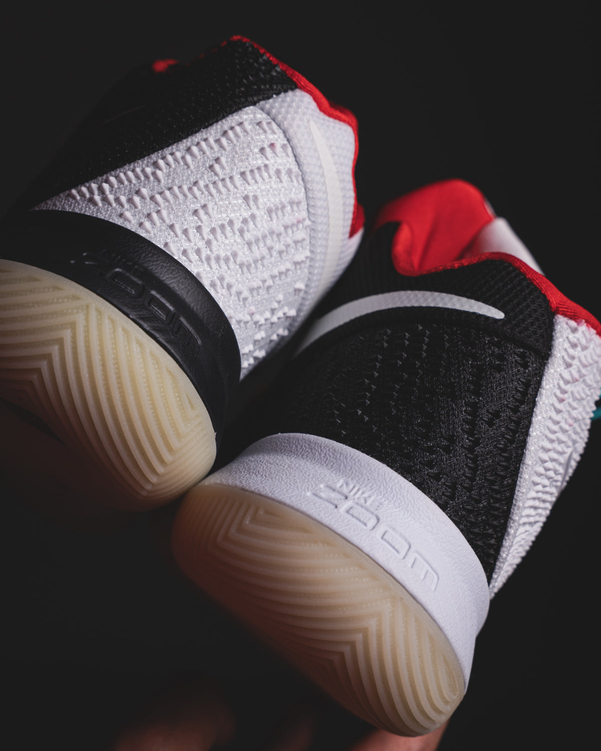 Nike Kyrie 3 Finals