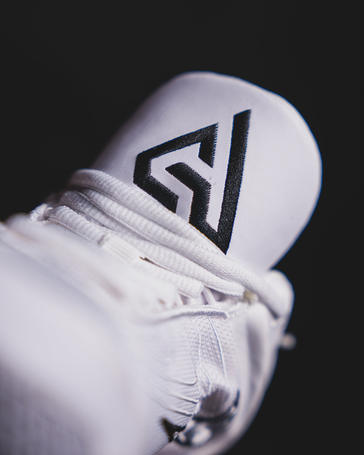 Nike Giannis Immortality 4