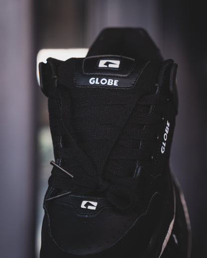 Globe Tilt Skate