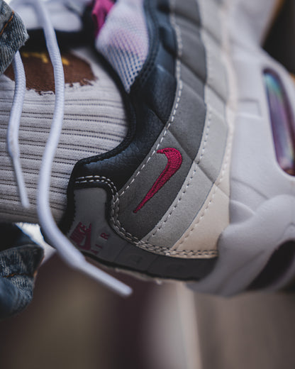 Nike SB Air Max 95 Cactus Flower