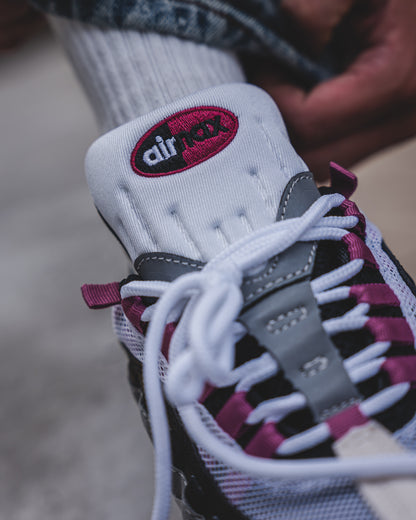 Nike SB Air Max 95 Cactus Flower