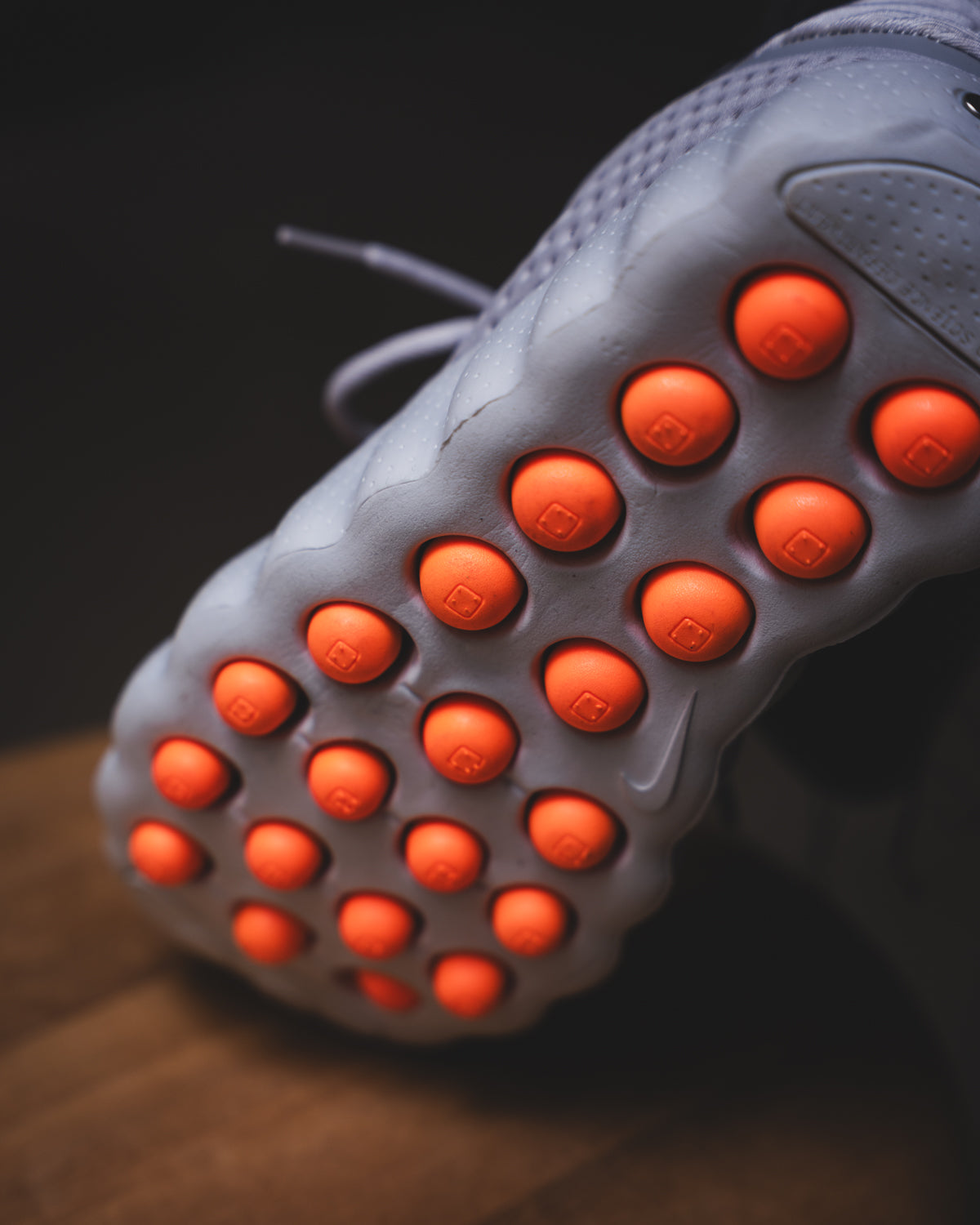 Nike Mind 002