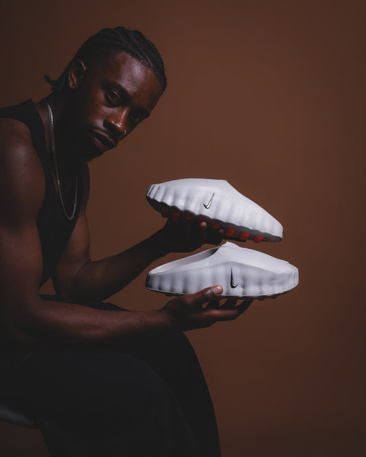 Nike Mind 001