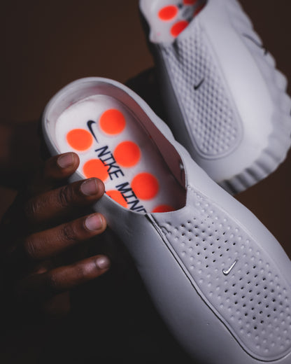 Nike Mind 001