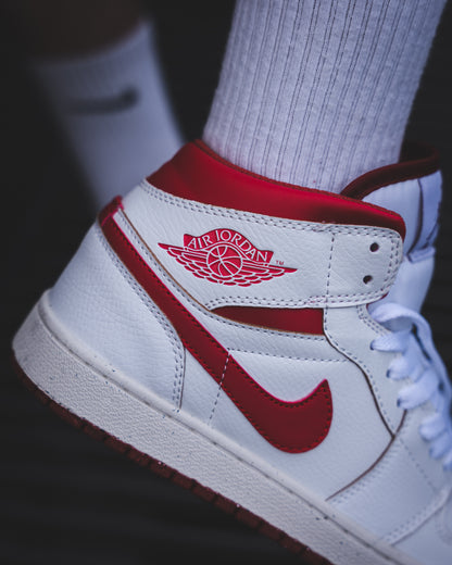 Air Jordan 1 Mid