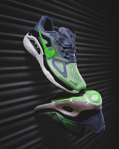 Nike Structure Plus