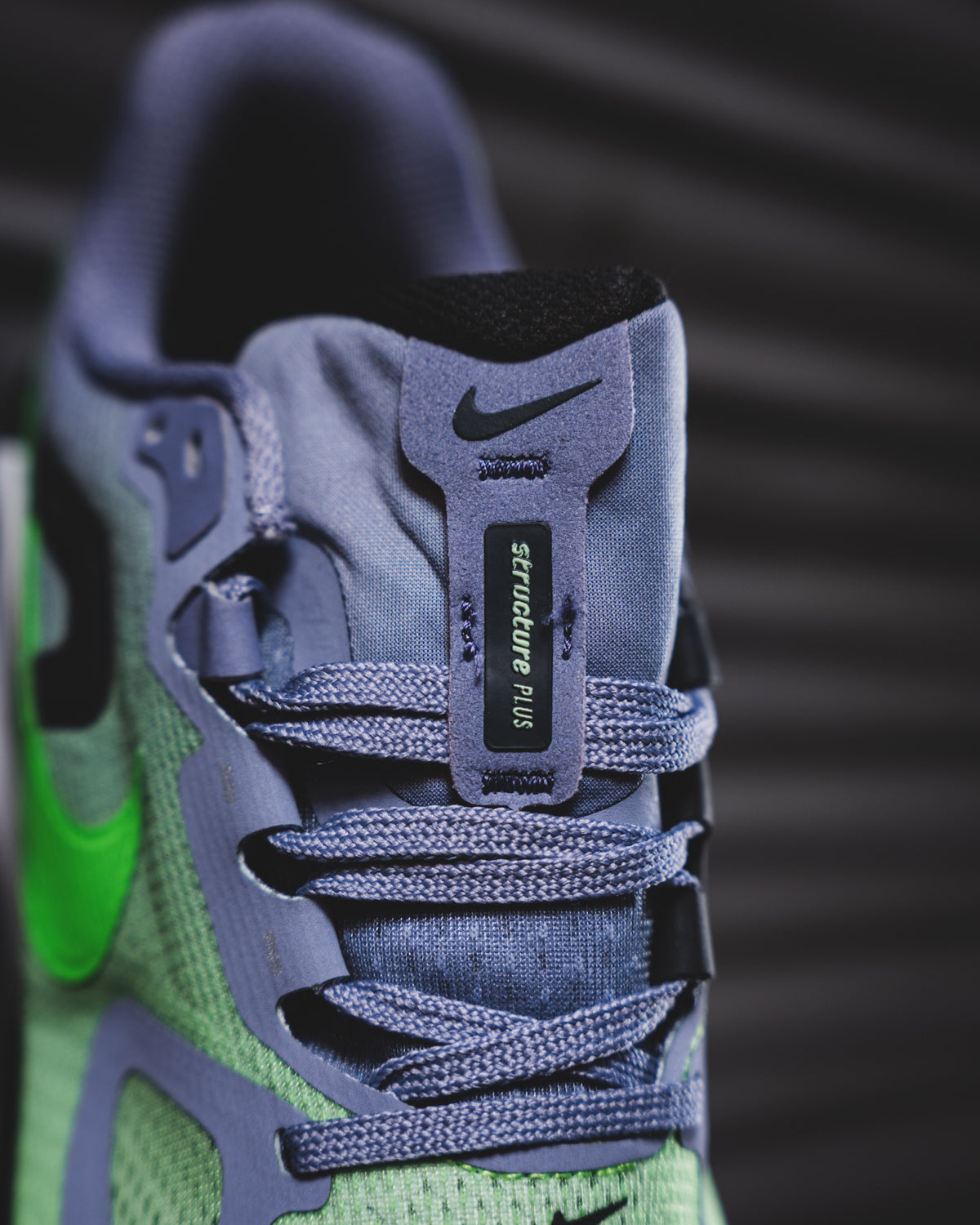 Nike Structure Plus