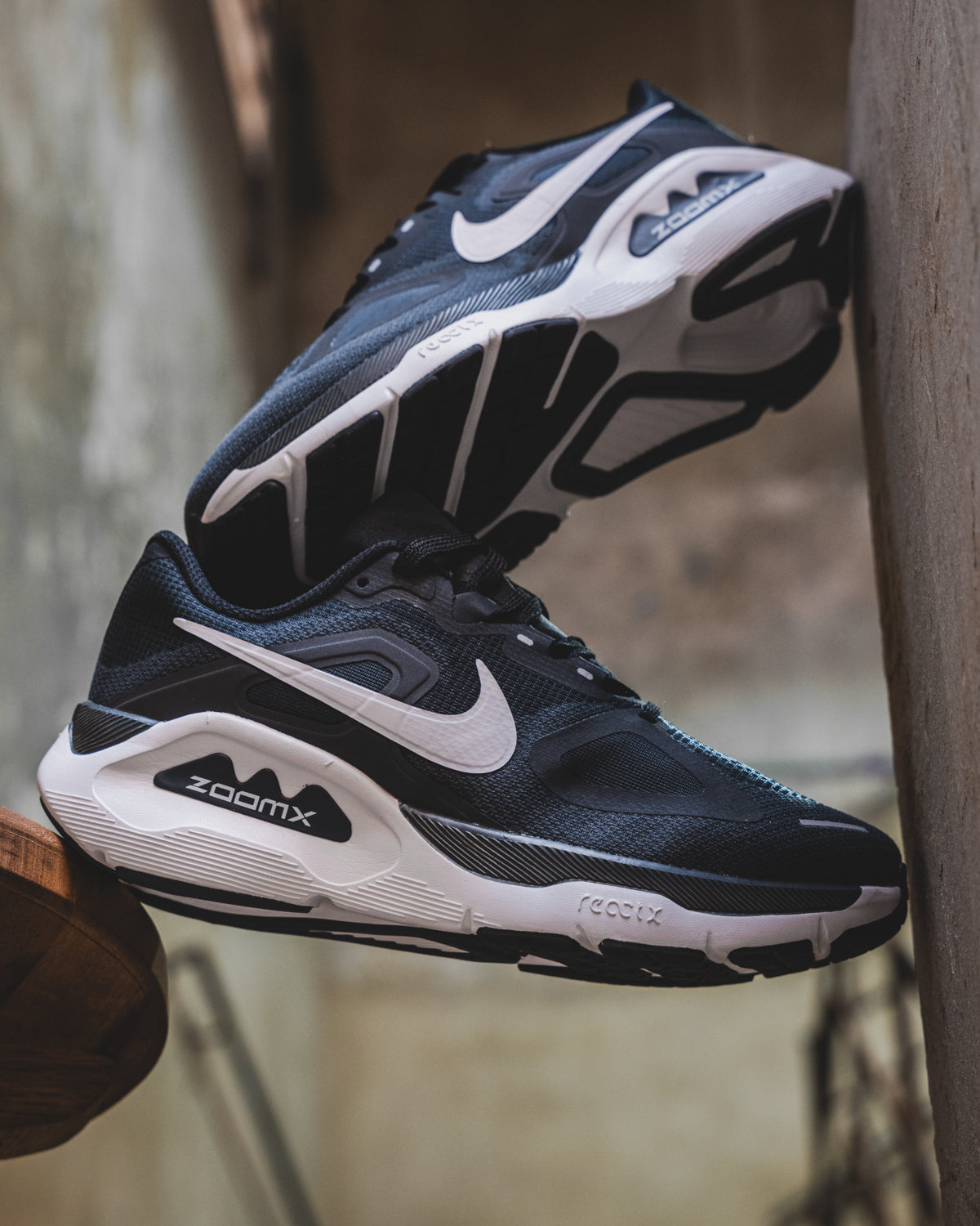 Nike Structure Plus