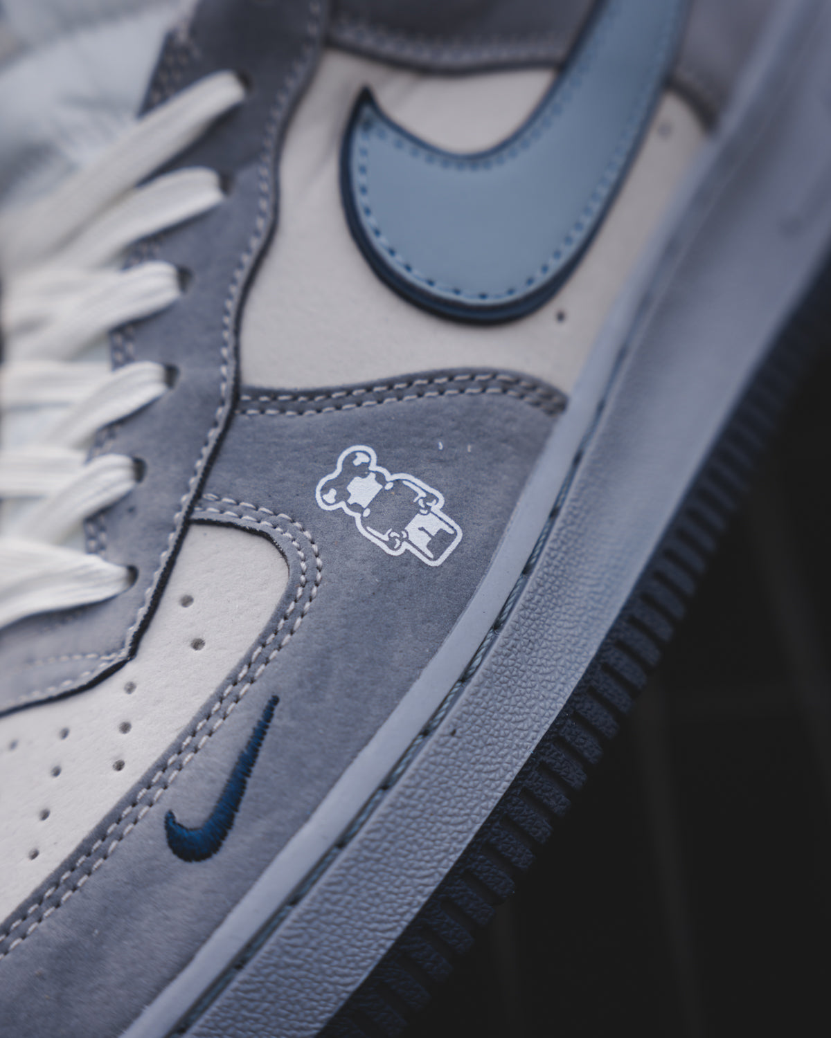 Nike Air Force 1