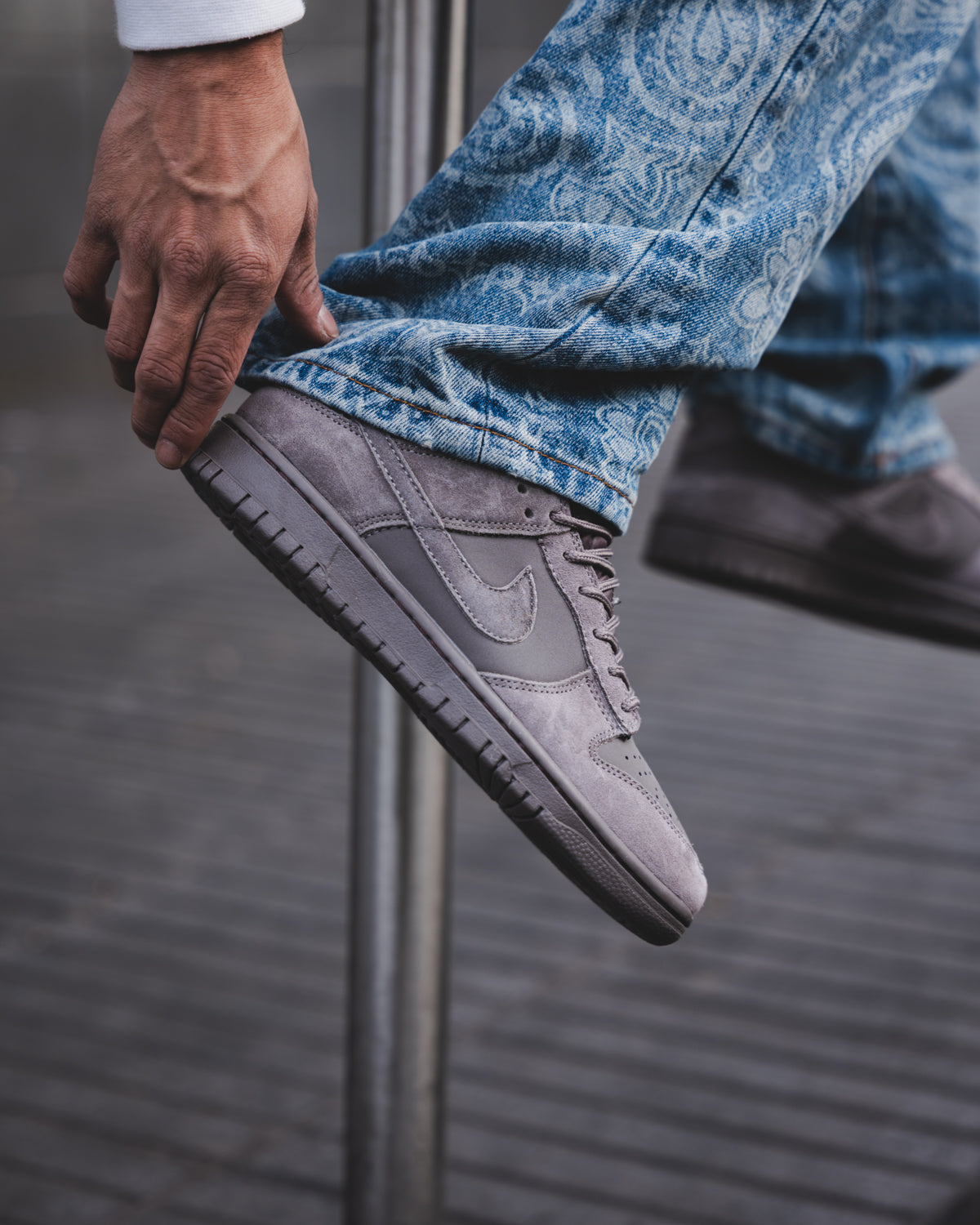Nike Dunk Low Retro SE Cave Stone