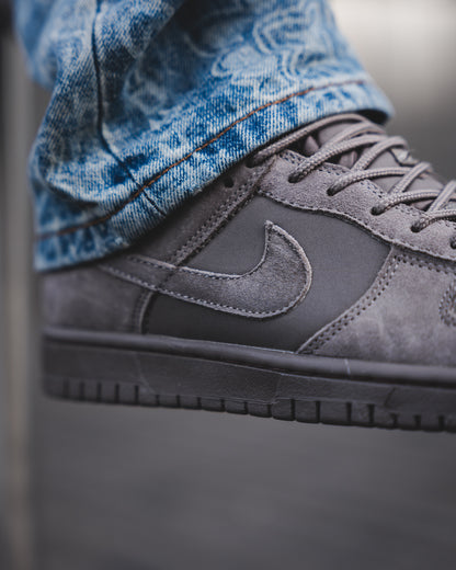 Nike Dunk Low Retro SE Cave Stone