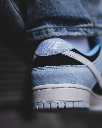 Nike SB Dunk Low Aluminum