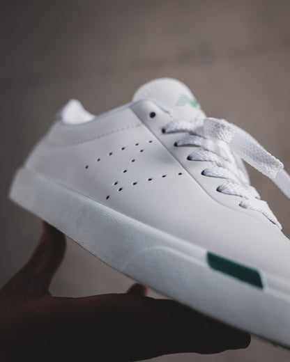 New Balance Numeric 22