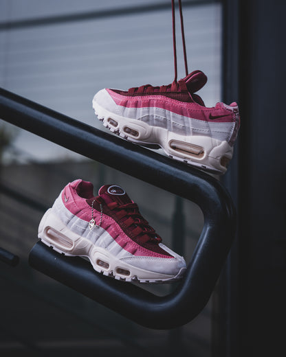 Nike Air Max 95 Valentine's Day