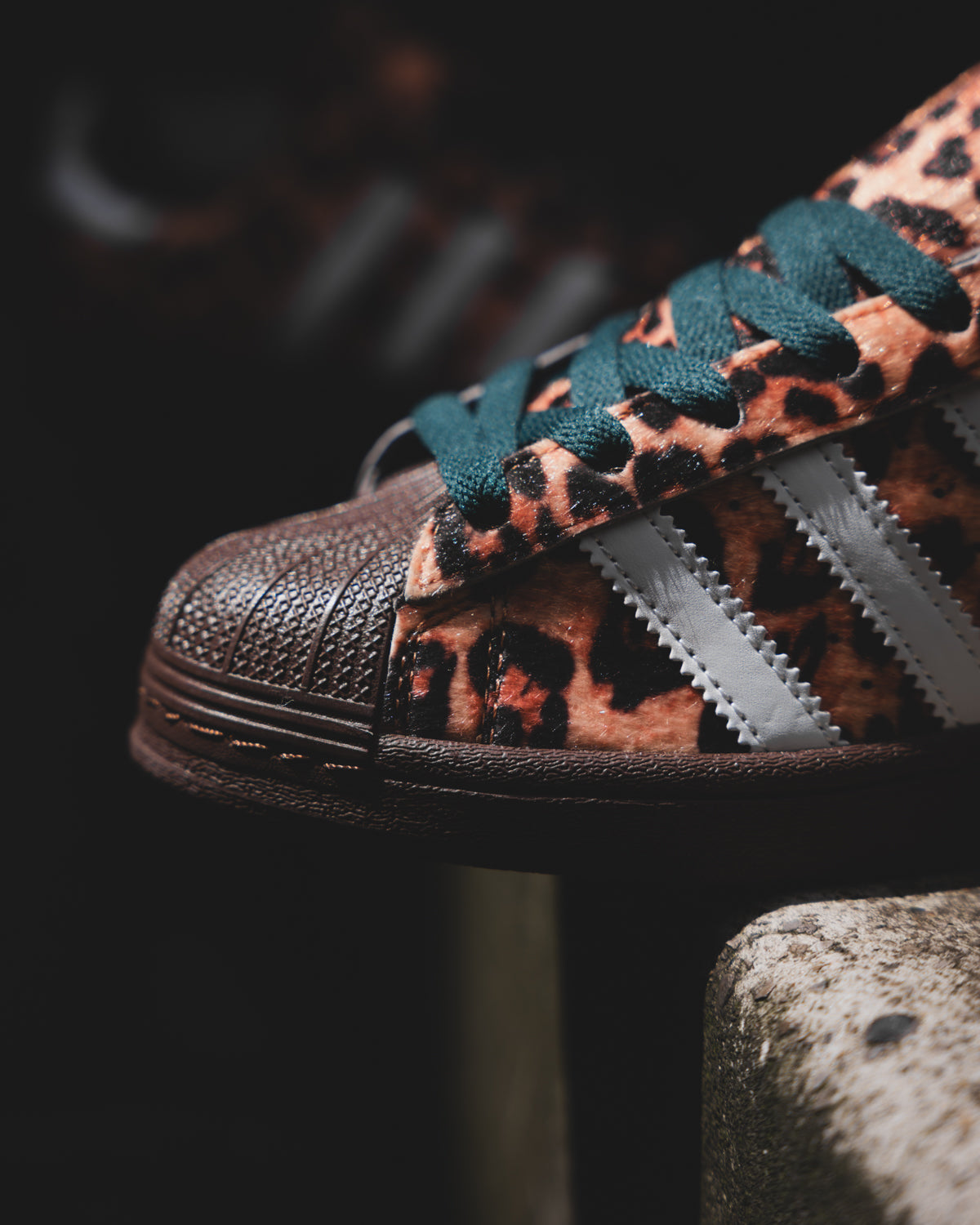 Adidas Superstar animal print green