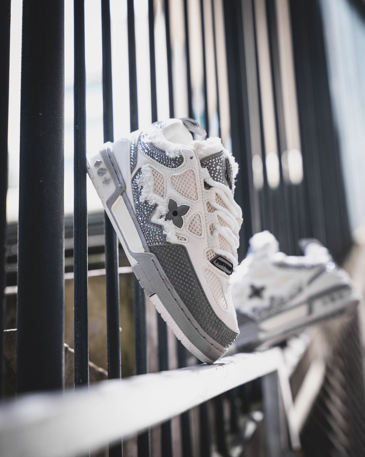 LV Skate Gris