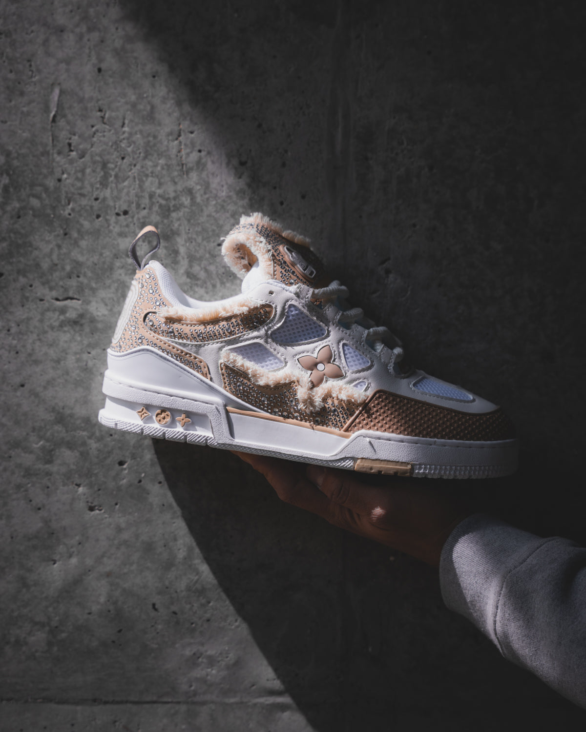 LV Skate Beige