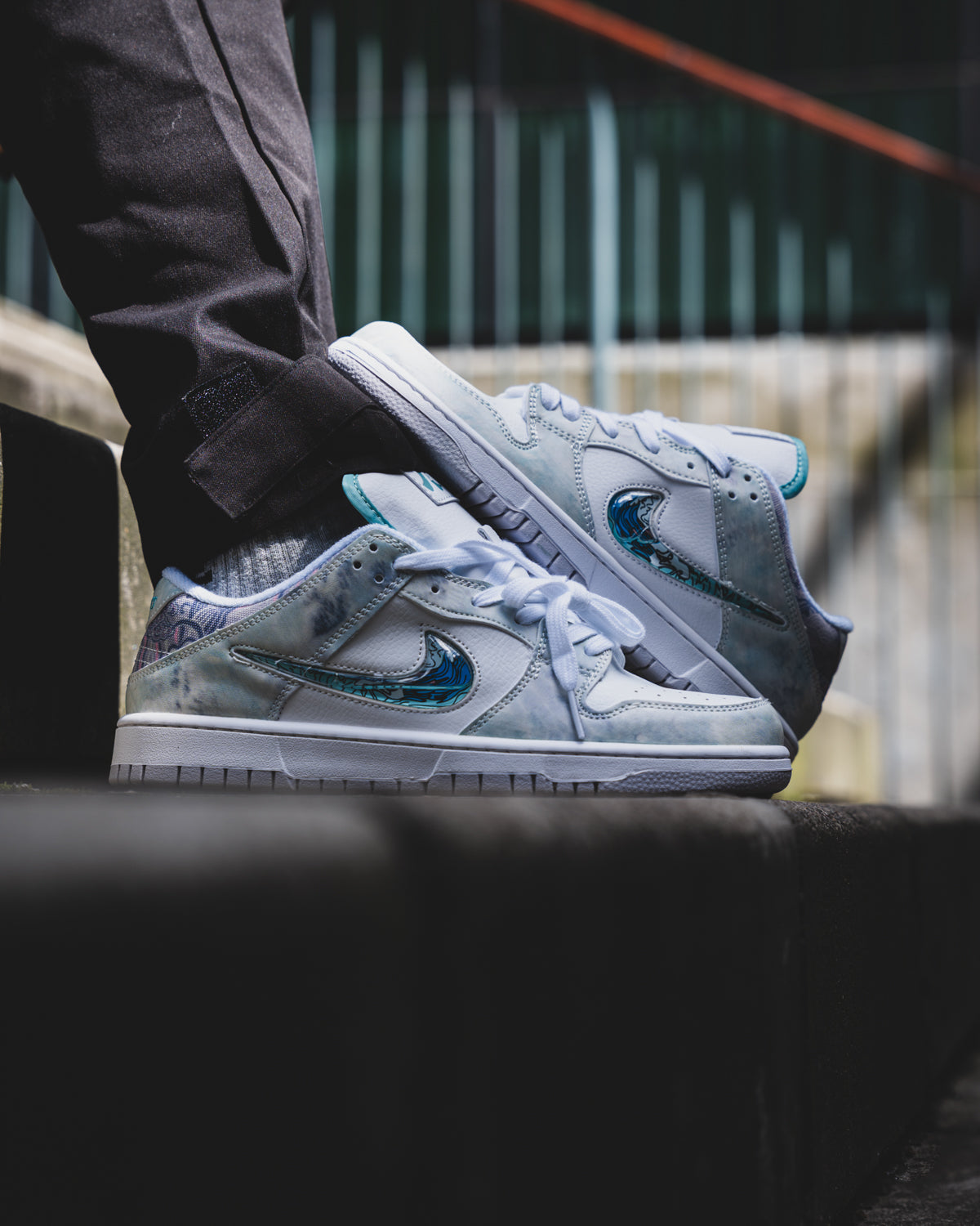 Nike SB Dunk Low Dragon