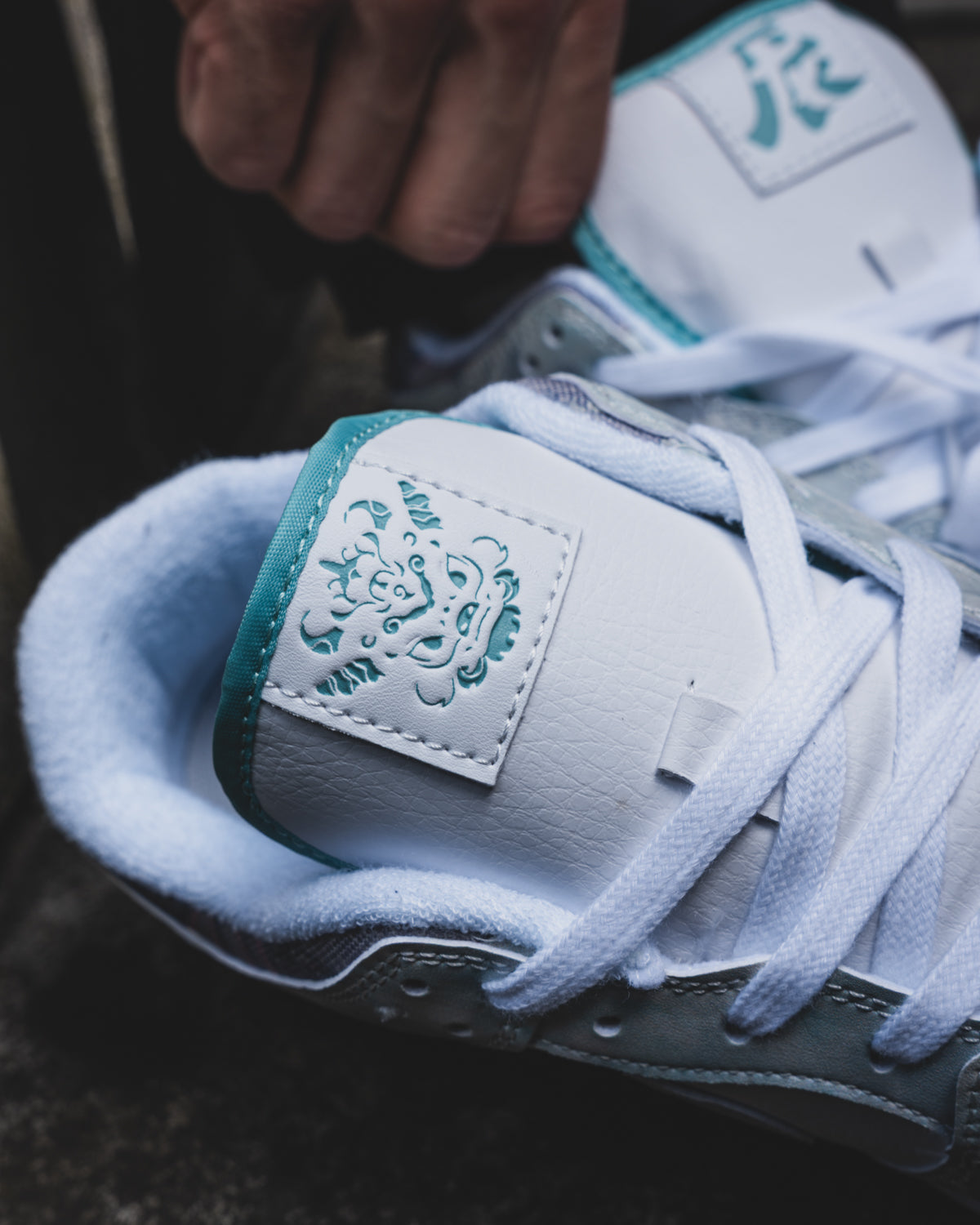 Nike SB Dunk Low Dragon