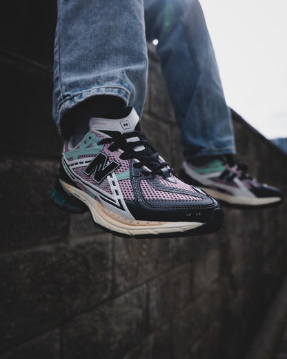 New Balance 1906R