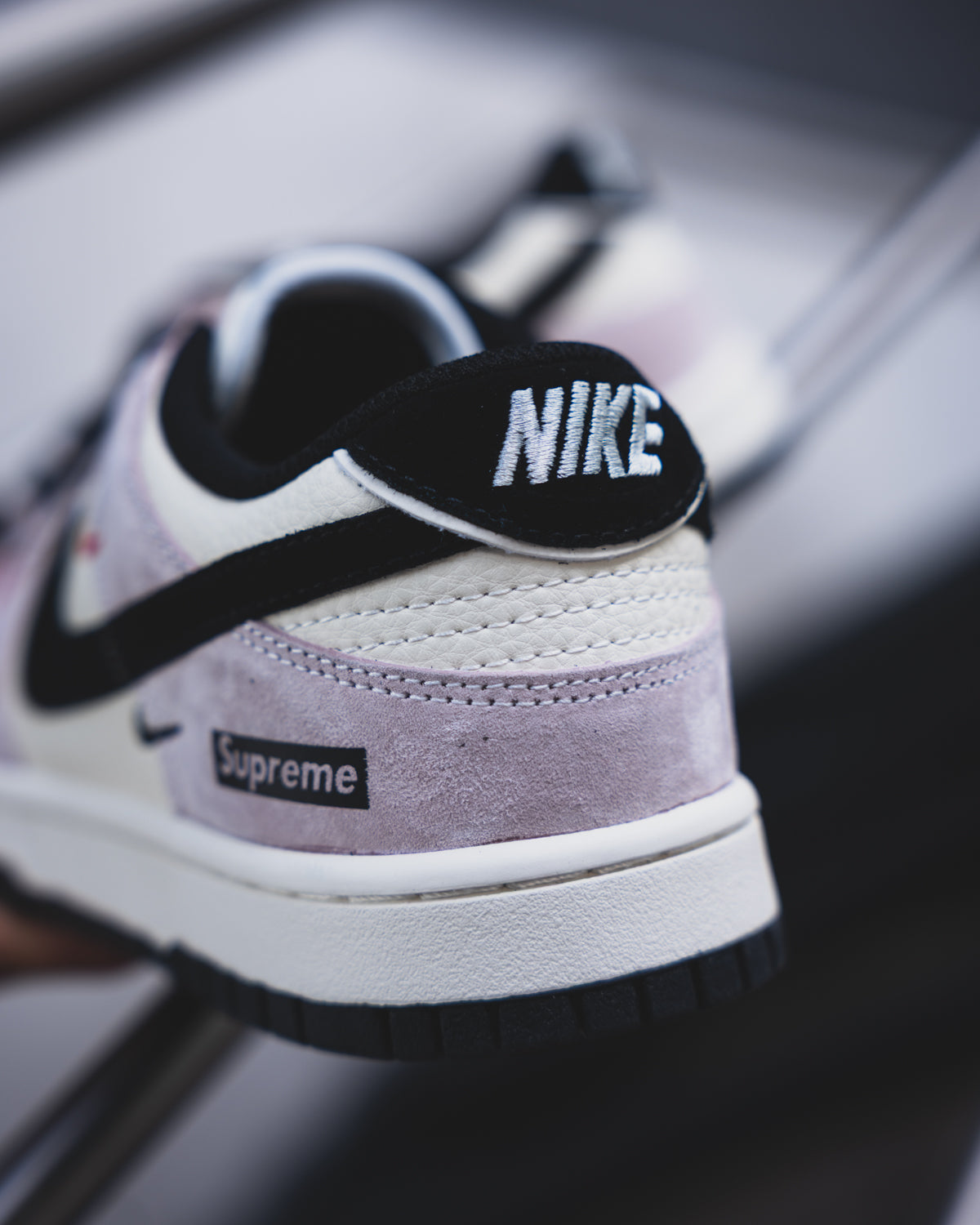 Nike SB Dunk Low x Supreme