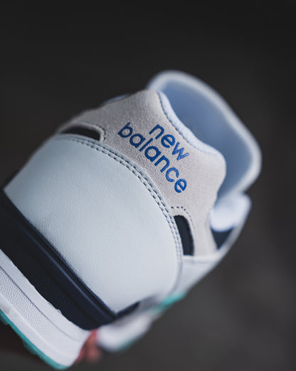 New Balance Numeric 770 Blanca/ Agumarina