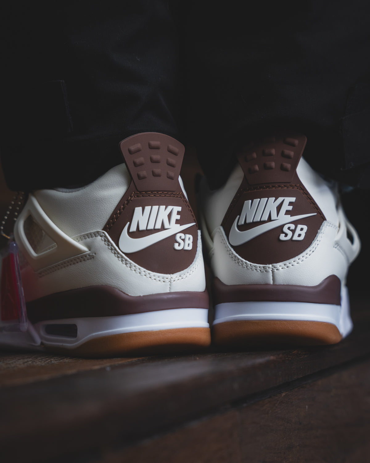 Nike Air Jordan 4 Retro