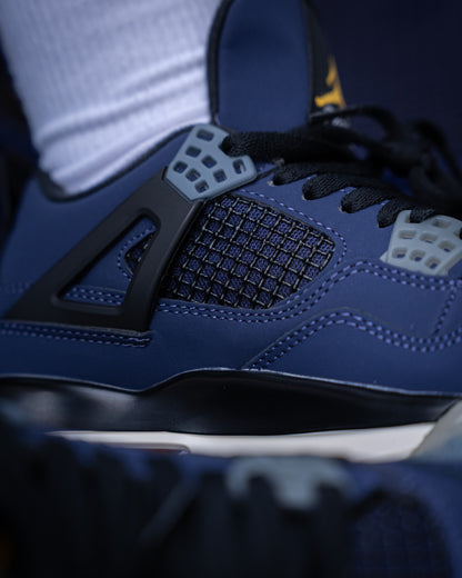 Jordan 4 Retro "Imperial Purple"