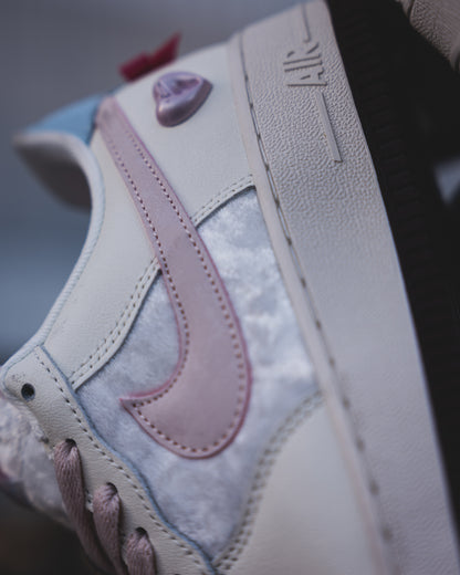 Nike Air Force 1 "San Valentín"