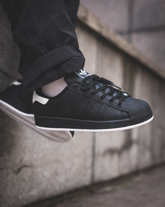 Adidas Superstar Total Black