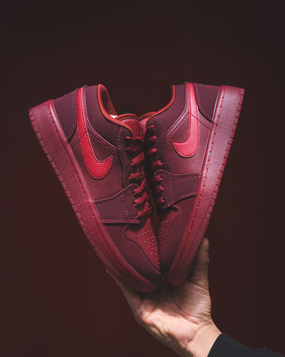 Nike Air Jordan 1 Low SE "Valentine's Day"