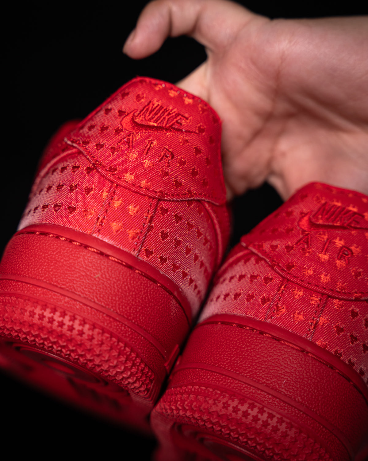 Nike Air Force 1 Low Valentine's Day "University Red"