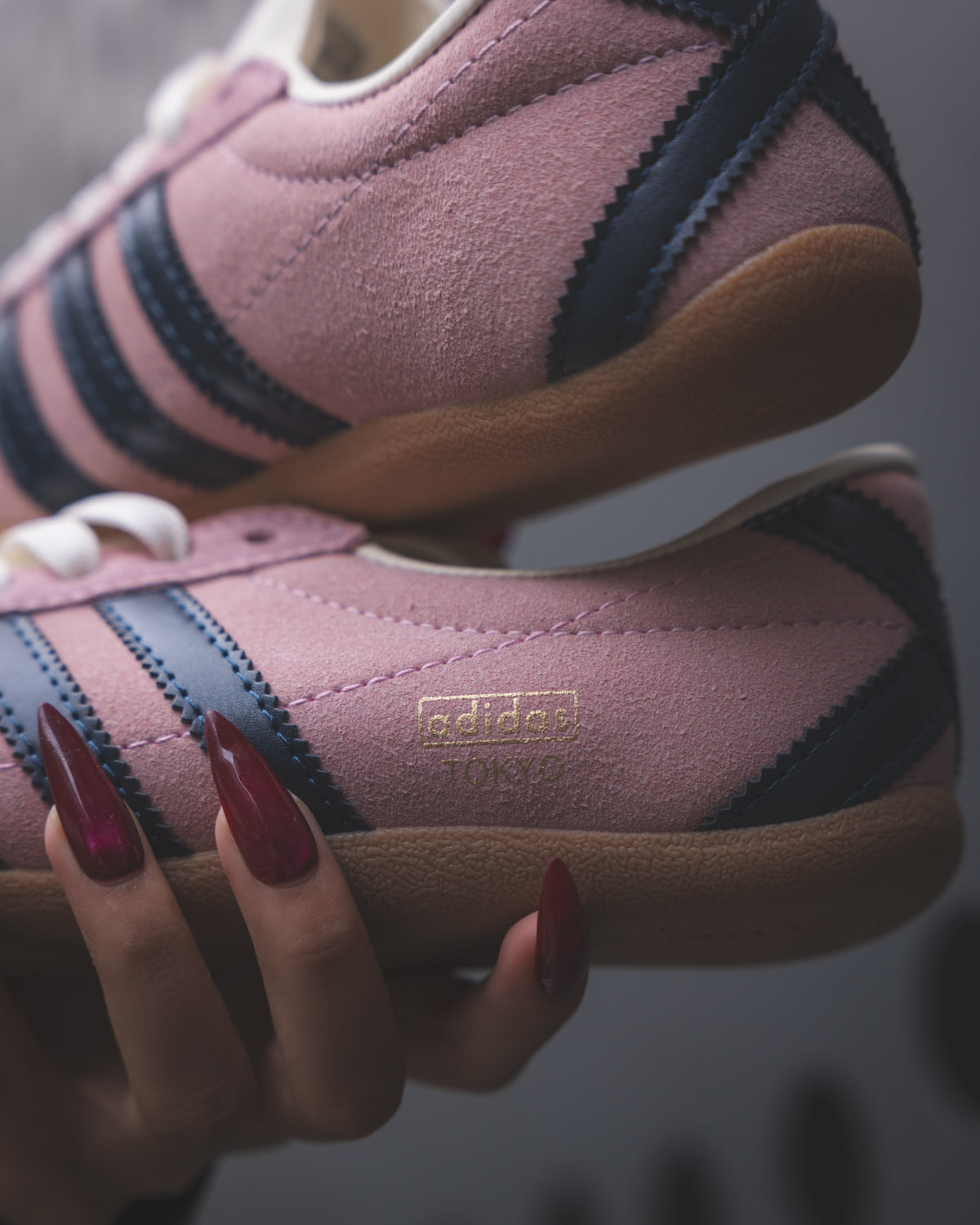 Adidas Tokyo Pink/Blue
