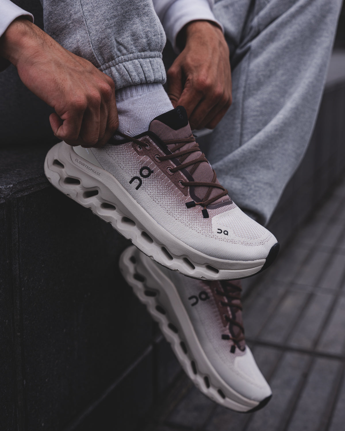 On Running Cloudtilt Brown/Beige