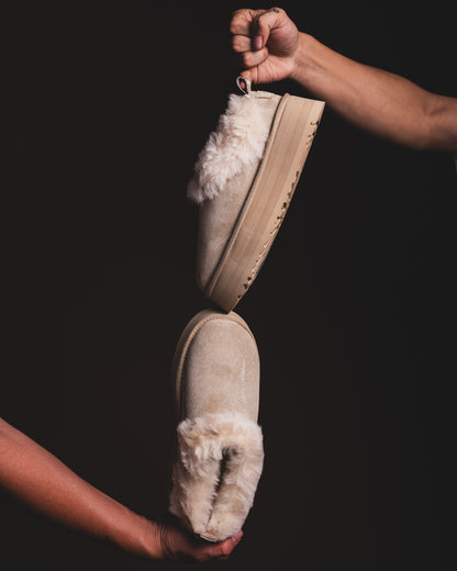 UGG Bota Peluche