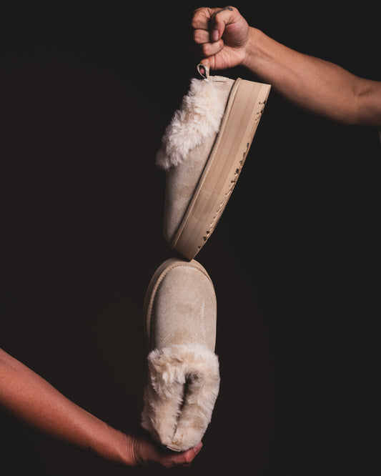 UGG Bota Peluche