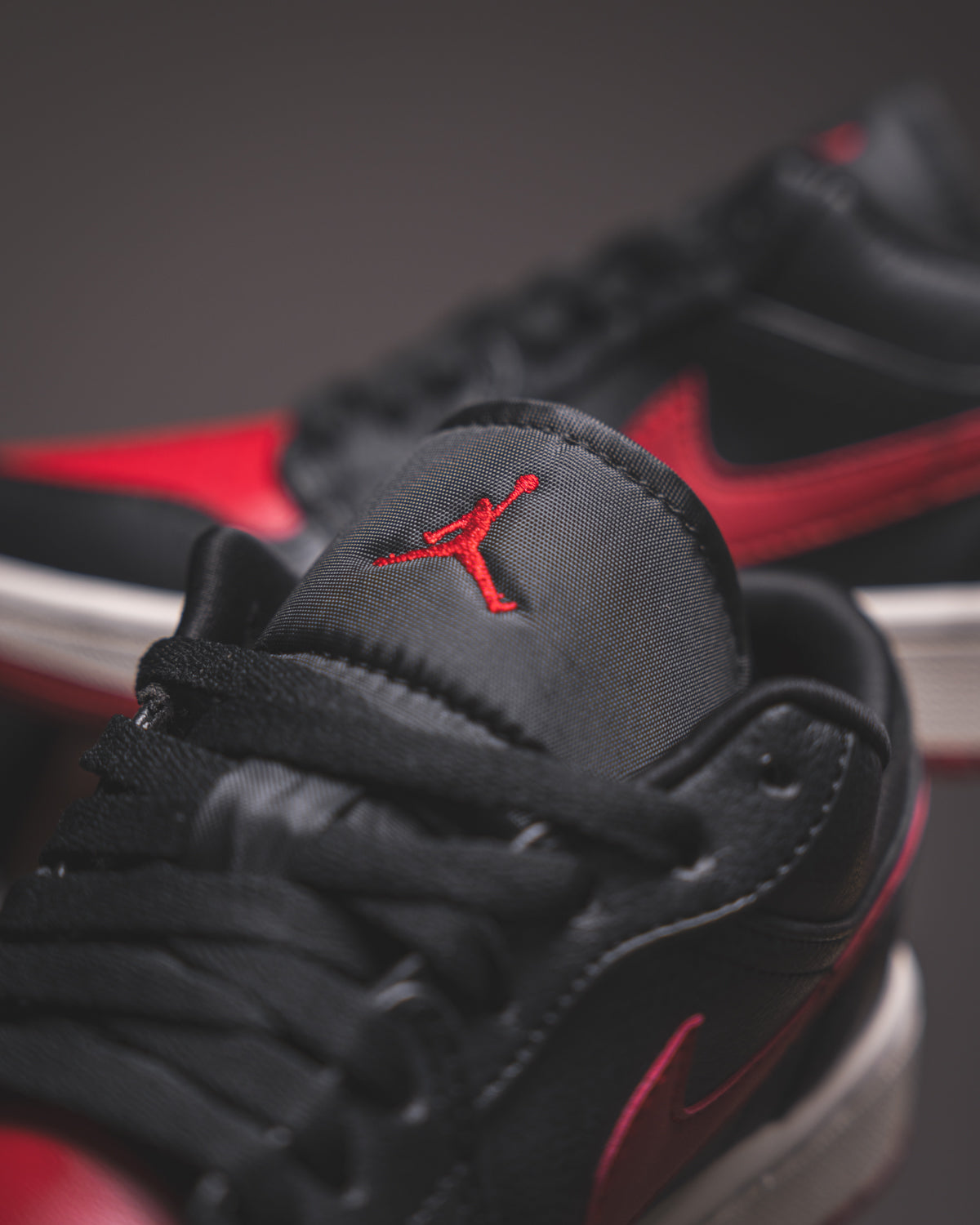 Nike Air Jordan 1 Low OG "Banned"
