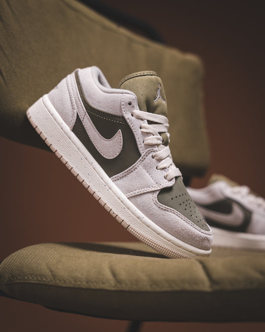Nike Air Jordan 1 Low SE Olive