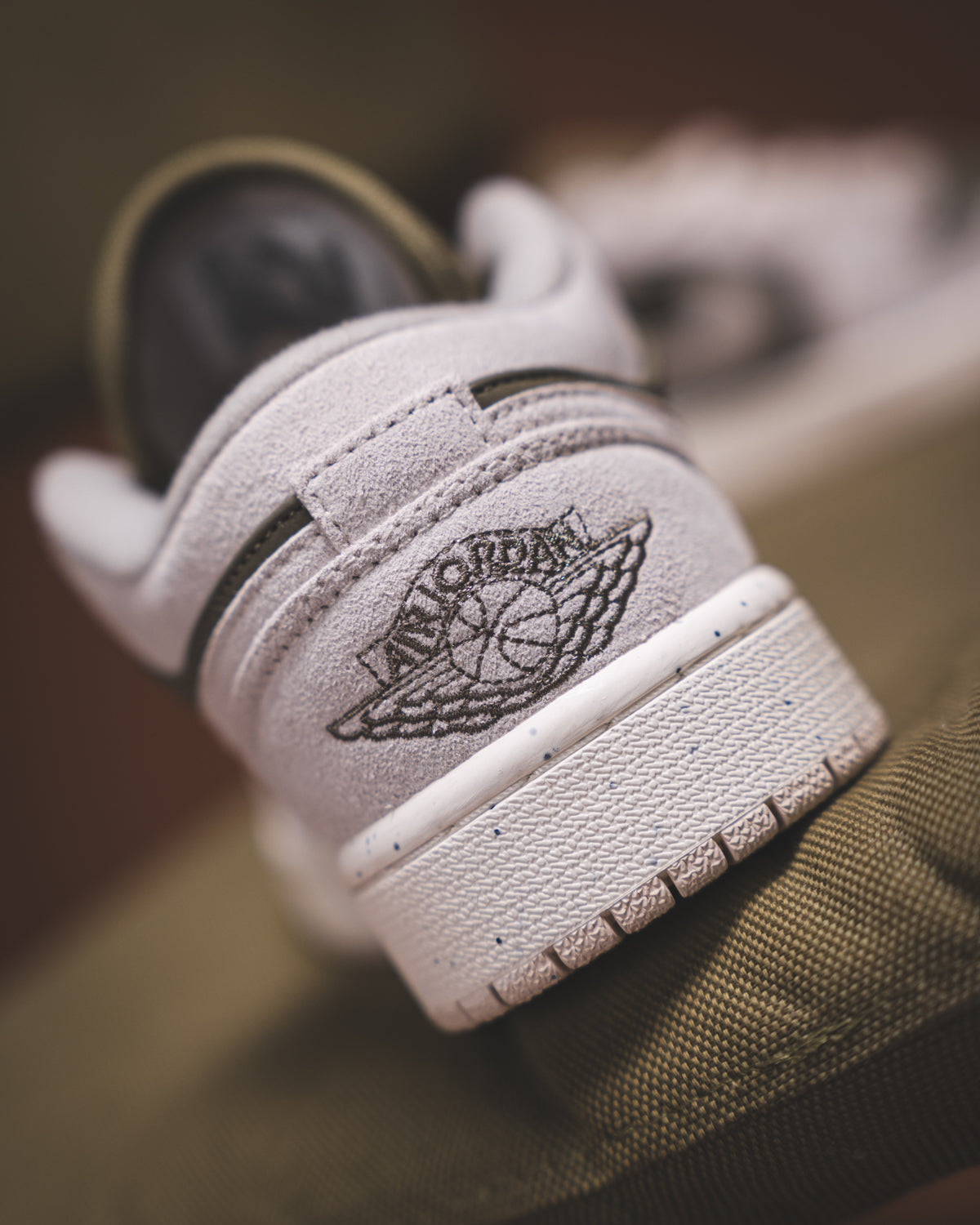Nike Air Jordan 1 Low SE Olive