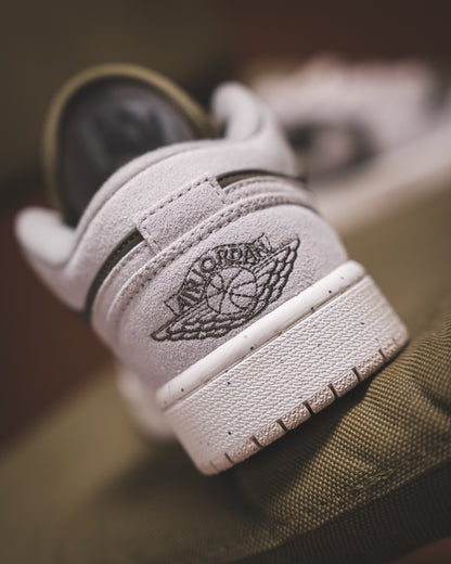 Nike Air Jordan 1 Low SE Olive