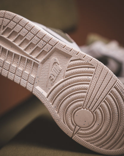 Nike Air Jordan 1 Low SE Olive