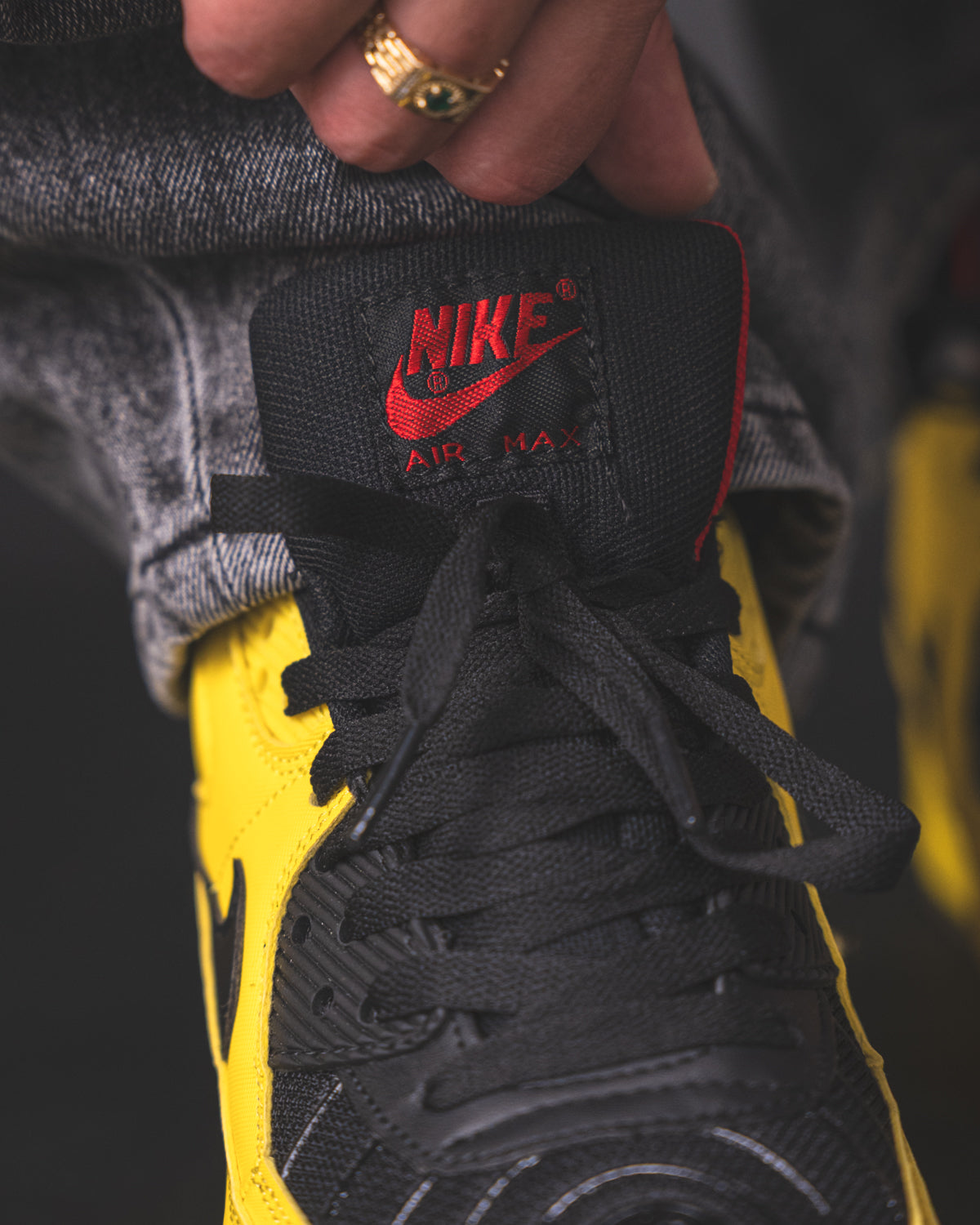 Nike Air Max 90 "Laser" Yellow