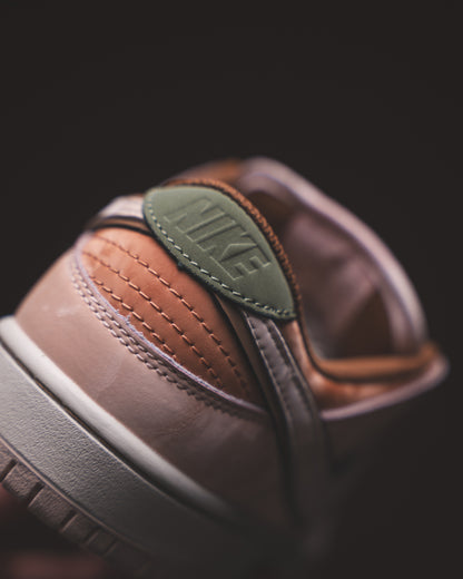 Nike SB Dunk Low Pro "Trocadero Gardens"